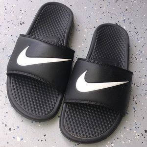 Nike slides